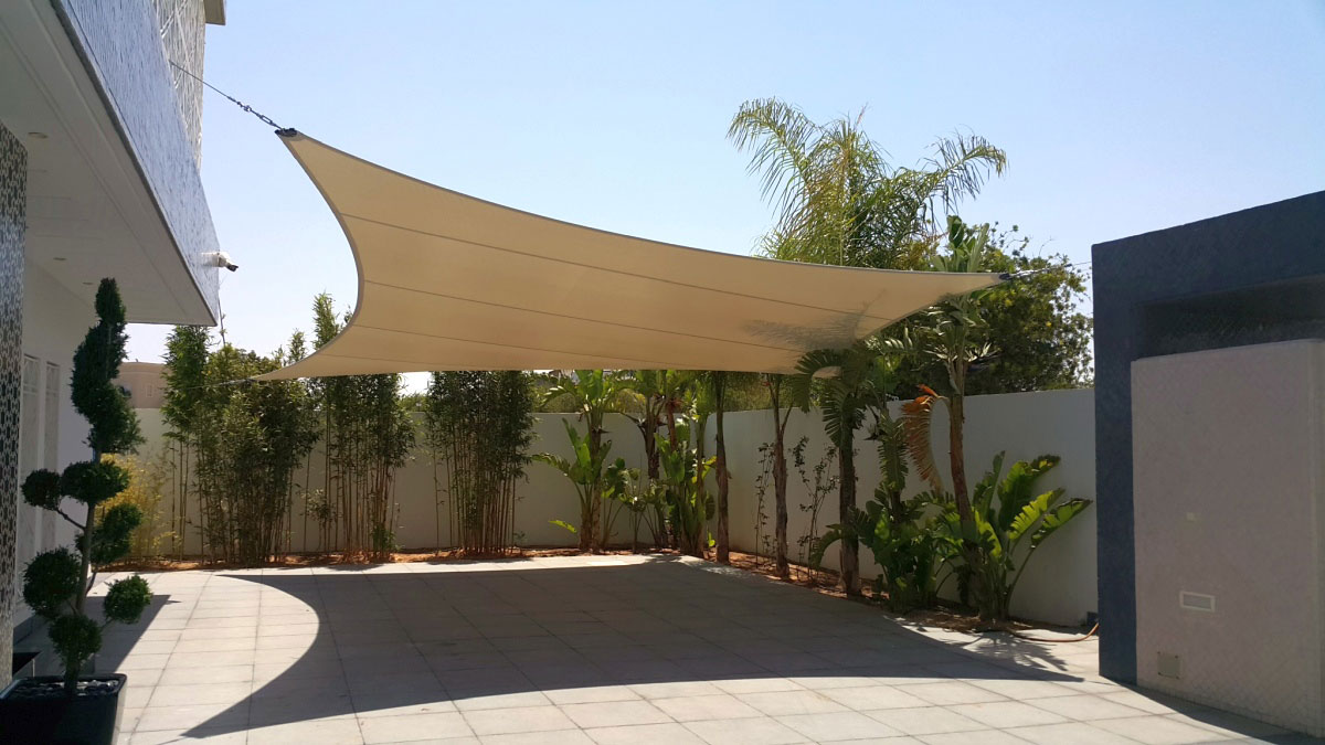 Abris sur mesure – toile tendue